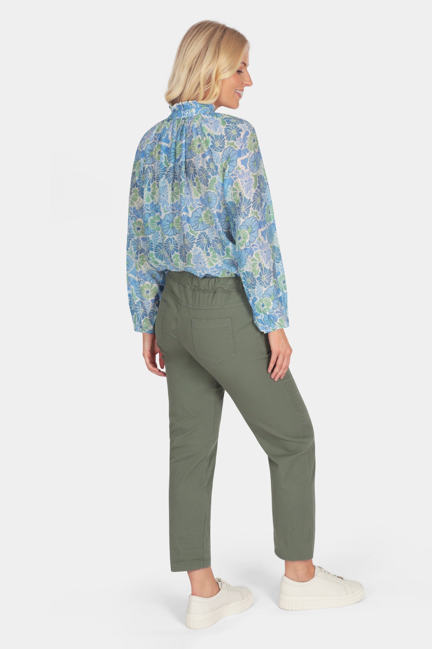 Daisy Frill Neck Blouse