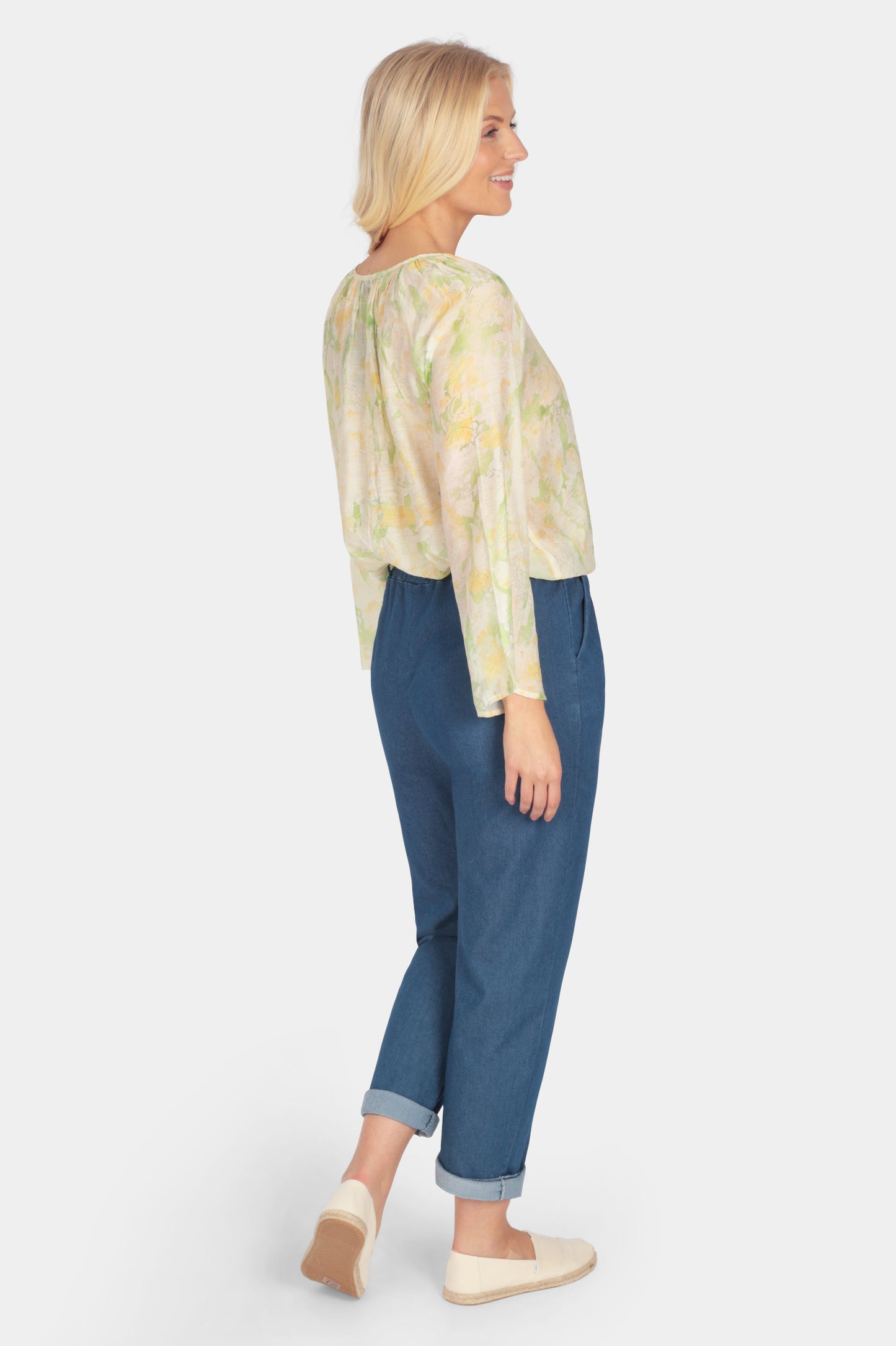 Tie-Dye Flute Sleeve Print Blouse