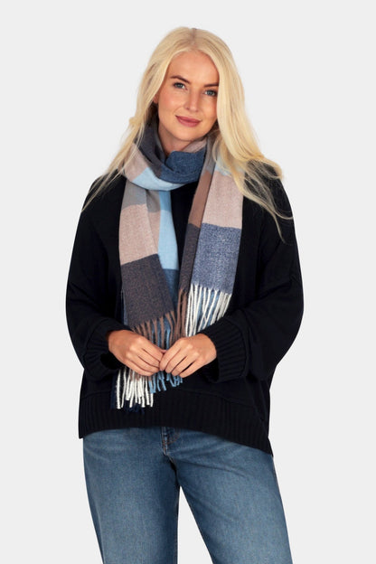 Checker Print Winterweight Knitted Scarf