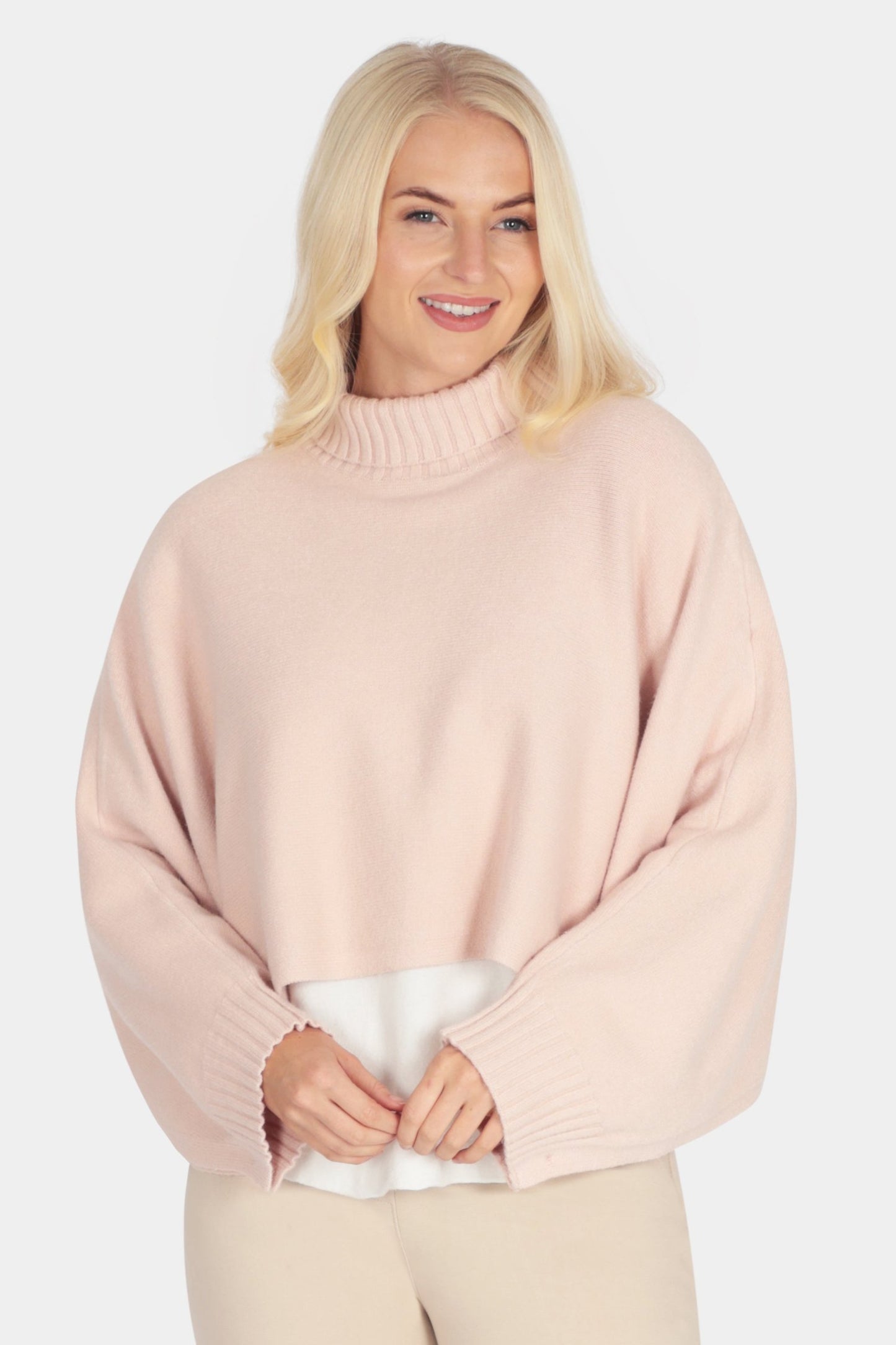 Gillie Cropped Poncho